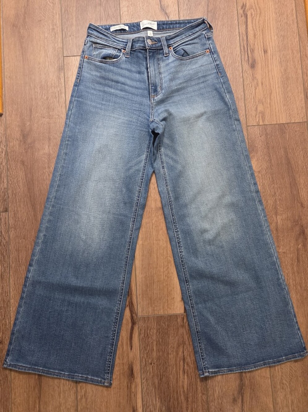 Universal Thread Wide Leg Blue Denim Jeans Medium Wash WORN ONCE